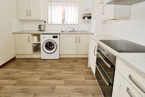 MALTINGS ROAD- click for photo gallery